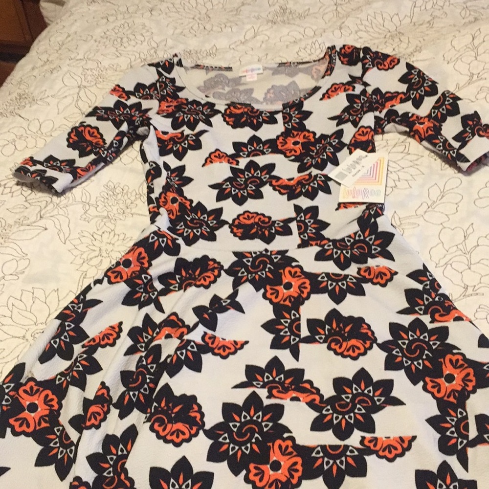 Lularoe Nicole dress